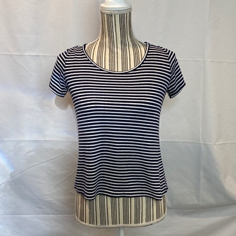 W5 Concepts Blue & White Striped Shirt Small